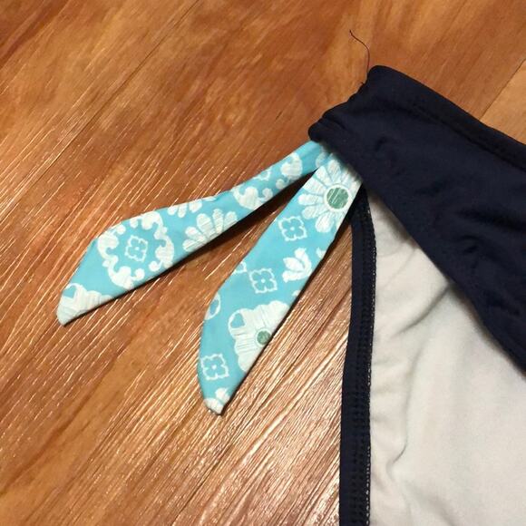 Tommy Hilfiger Navy Floral Bikini Bottoms Size 12 - Picture 3 of 4